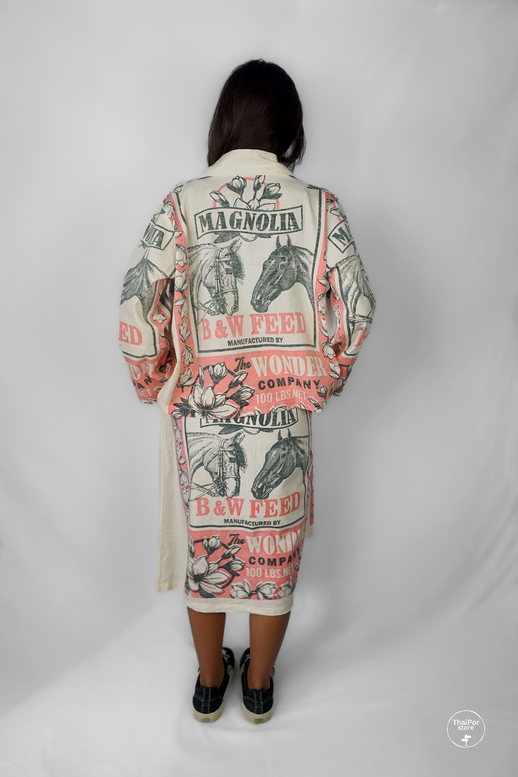 Magnolia Short Kimono